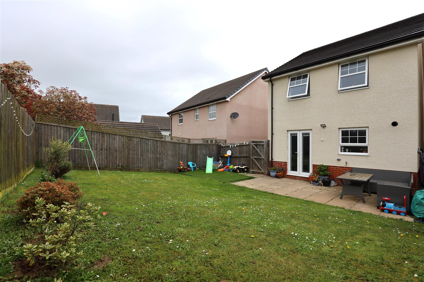 18 Cae Ffynnon, Cowbridge, Vale of Glamorgan, CF71 7FJ